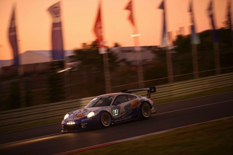 Porsche Rennauto.jpg